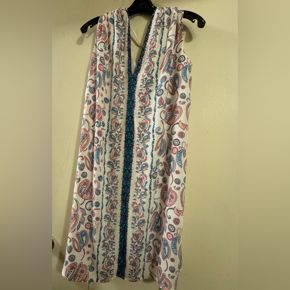 Women colorful excellent condition summer dresss
